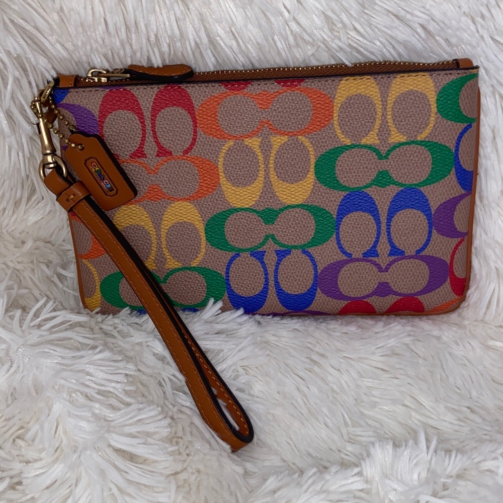 NWOT Coach Wristlet Brass/Tan Natural Multi Rainbow Signature Canvas/leather